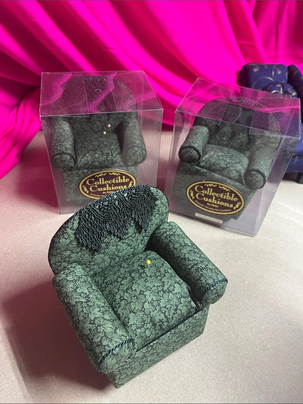 Dritz Collectible Green Floral Overstuffed Armchair Pin Cushion